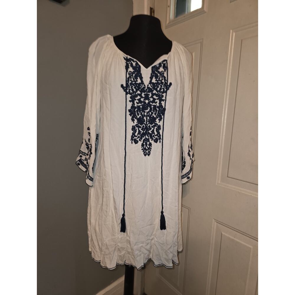 Chic Connection Blue Embroidered Dress Tunic Size L Boho Hippie White Heritage